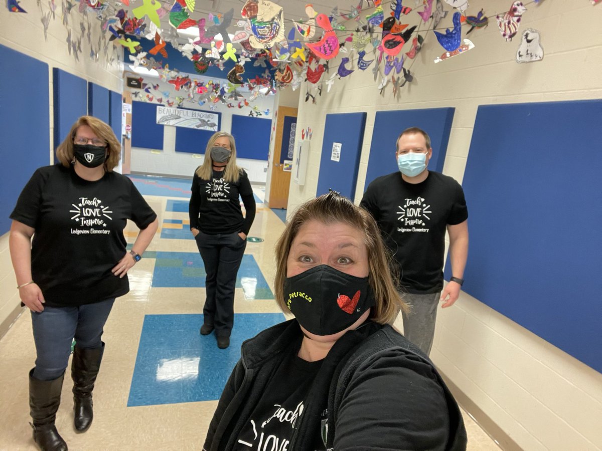 jen_schlund's tweet photo. I am starting my 7th year in the library. It makes me so happy to come to the best job in the world every day!! So proud to be part of the C-wing “special forces”!! Love what you do and you will never work a day in your life!! Matt Neff @bethlevypet @AngieLStone @KristenCottrel5 https://t.co/1BtZAryOpY