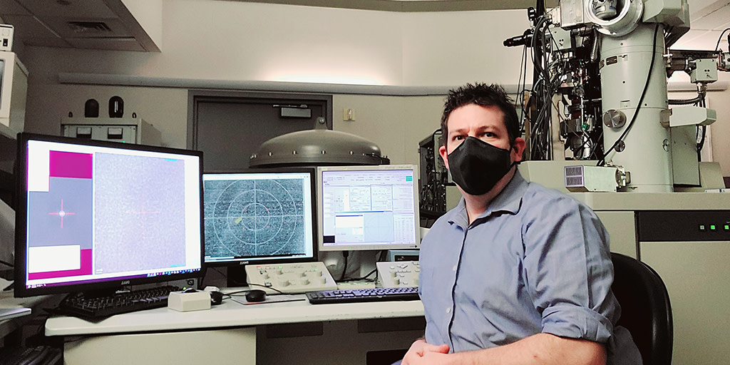 DirectElectron's tweet photo. Testing a new direct detector for cryo-EM... Unlike anything else... Stay tuned... #electroncounting #cryoem #electronmicroscopy https://t.co/geXWju1wXb