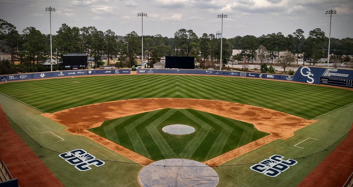 Week 2 We got a lot of the details hammered out this week. We still have a few minor things to address but we are getting close. With 80 degree temps and some sunshine the grass is happy. Let's go get some wins. @GSAthletics @GSAthletics_BSB