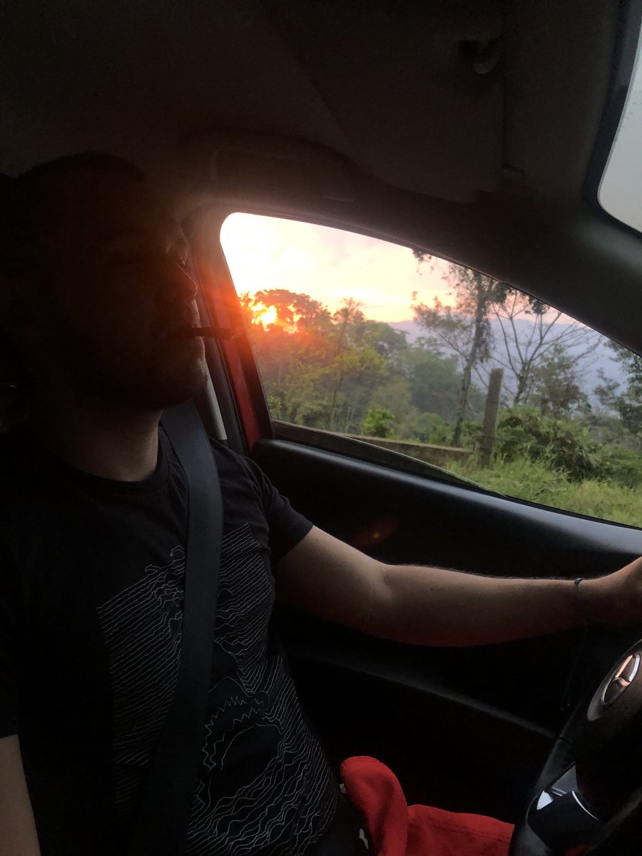 Cuántos con ganas de un roll relajadito ?