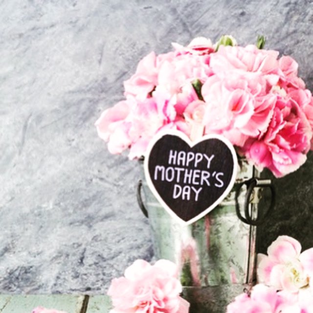 Mother’s Day is coming up in just over 2 weeks! 💕

Please drop us an email at goldentones.quintet@gmail.com if you would like us to create and send a personalised musical message, we can let you know the options 💕 #mothersday #mothersdaygift #mothersdaygifts