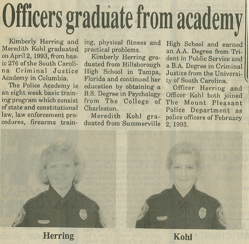 Sergeant Kimberly Herring-Thomas retired today after 28 years of service. Sergeant Herring-Thomas began her career in 1993. She was promoted to Field Training Officer in 1995, Corporal in 2000, and Sergeant in 2013. We wish her the best in #retirement !
