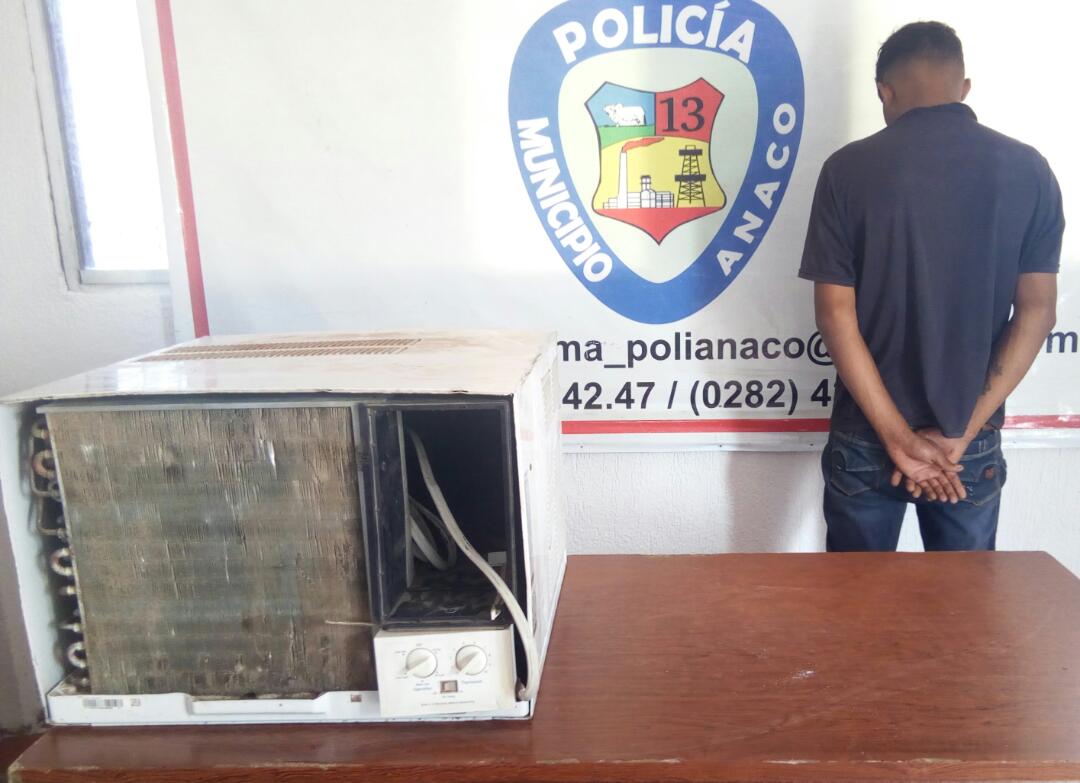 Polianaco tweet media
