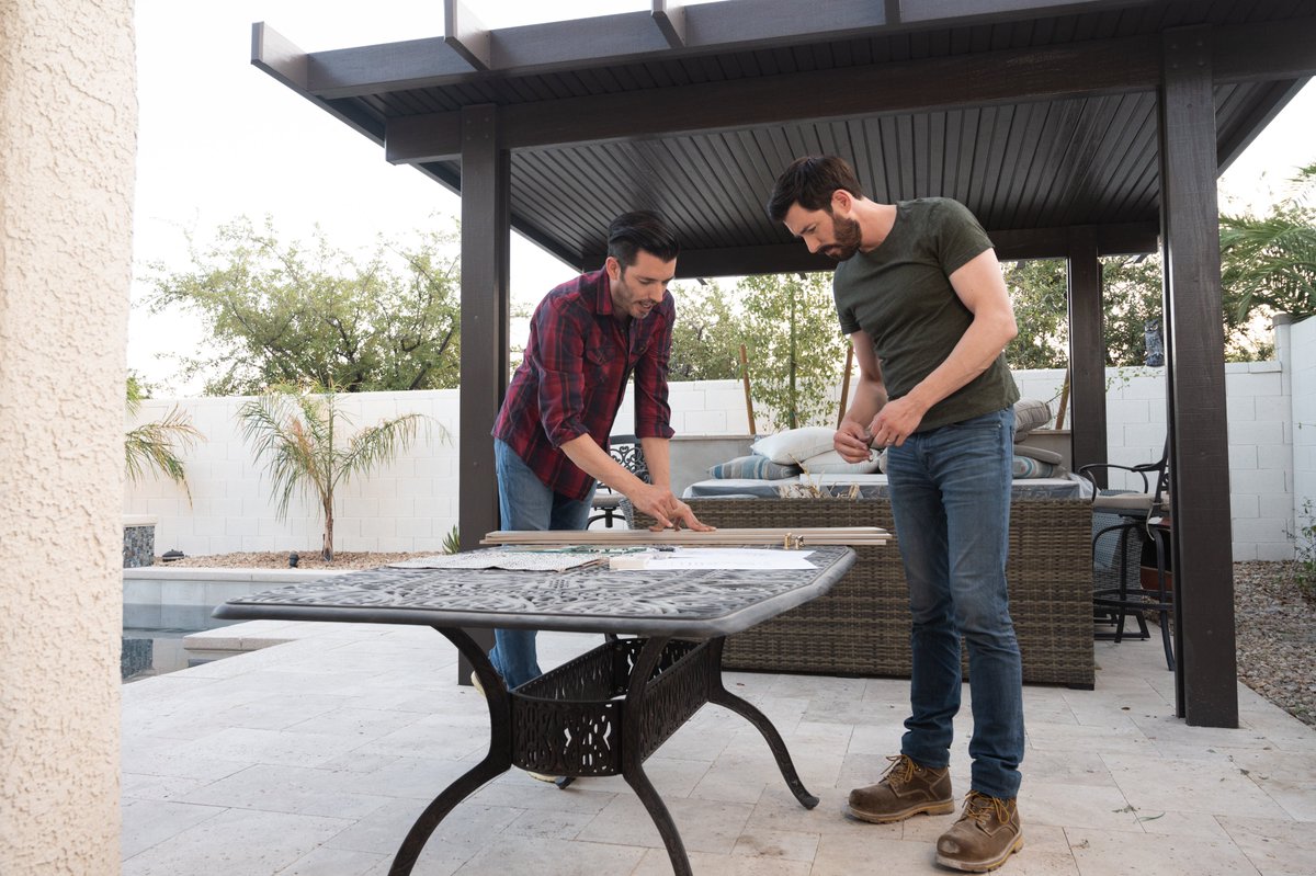 Property Brothers tweet media