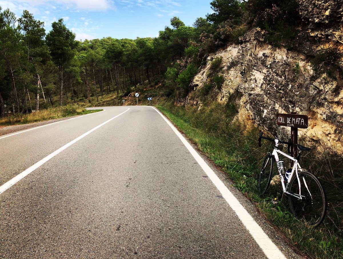 portsnbicicleta's tweet photo. Coll de Mata / La Guixera #anoia (505 m) per Sant Quintí de Mediona #altpenedes 🚵🏼🚵🏻‍♀️😗: 7,9 km al 2,7% (6% màx); 211 m desnivell https://t.co/Fv98Ig6zCq #portsenbicicleta #cicloturisme #santquintidemediona #colldemata #laguixera https://t.co/7floO7qHkA