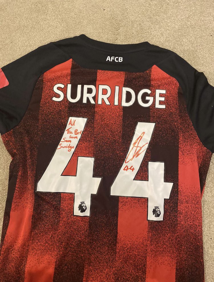 ⚒GIVEAWAY⚒ We’ve a genuine signed @afcbournemouth shirt signed by England U21 & Cherries striker Sam Surridge! Thanks @surridge_sam 🍒 All you need to do is give us a ‘FOLLOW’ & ‘RETWEET’ this post! Entry ends Sun 28th Feb 10pm with draw to follow #giveaway #AFCB #cherries