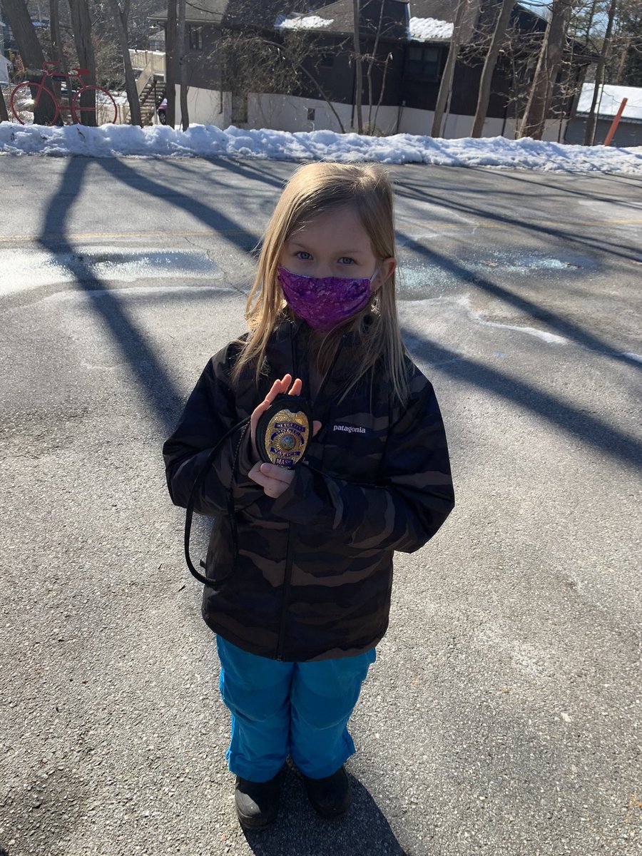 Mrs. Schott tweet media