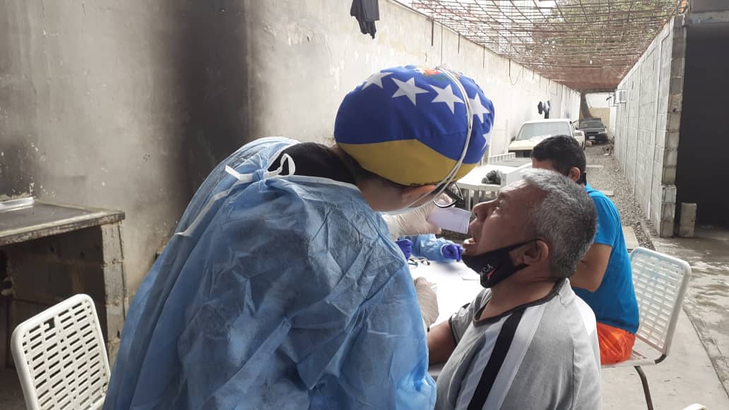 ventanalibertad's tweet photo. #26feb Más de 200 internos detenidos en la PNB de San Agustín del Sur fueron atendidos en jornada médicas.
#UVLObserva #OnceTrece #JornadasMedicas #Caracas https://t.co/OQIh48G7G8