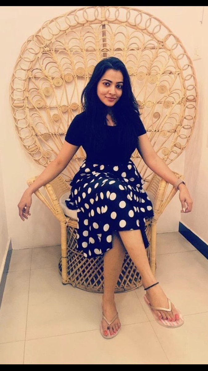 devotedtokmkc's tweet photo. It’s called originality. You should try it sometime. - @chithuofficial 

#chithuvjcalls #vjchitra #vjchithra https://t.co/PT9eOhXIo2