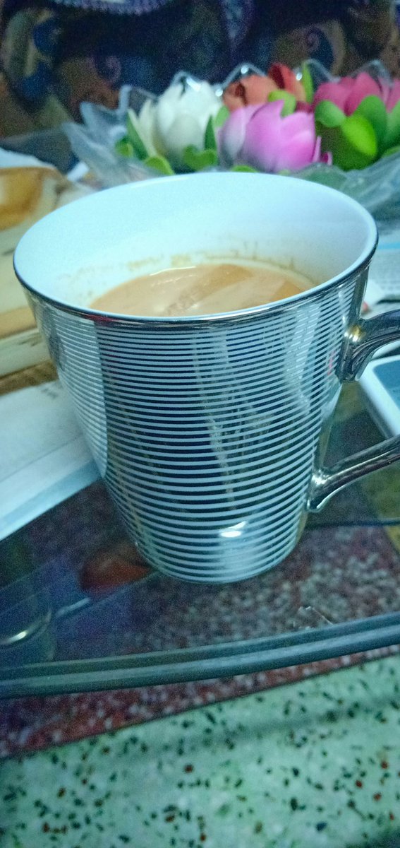 Neha_2207's tweet photo. Jise yaad karke mood accha ho jaaye,,,,
Wo khayal ho tum!
☕🙈
#merichai 💕 https://t.co/kyReEcfAyu