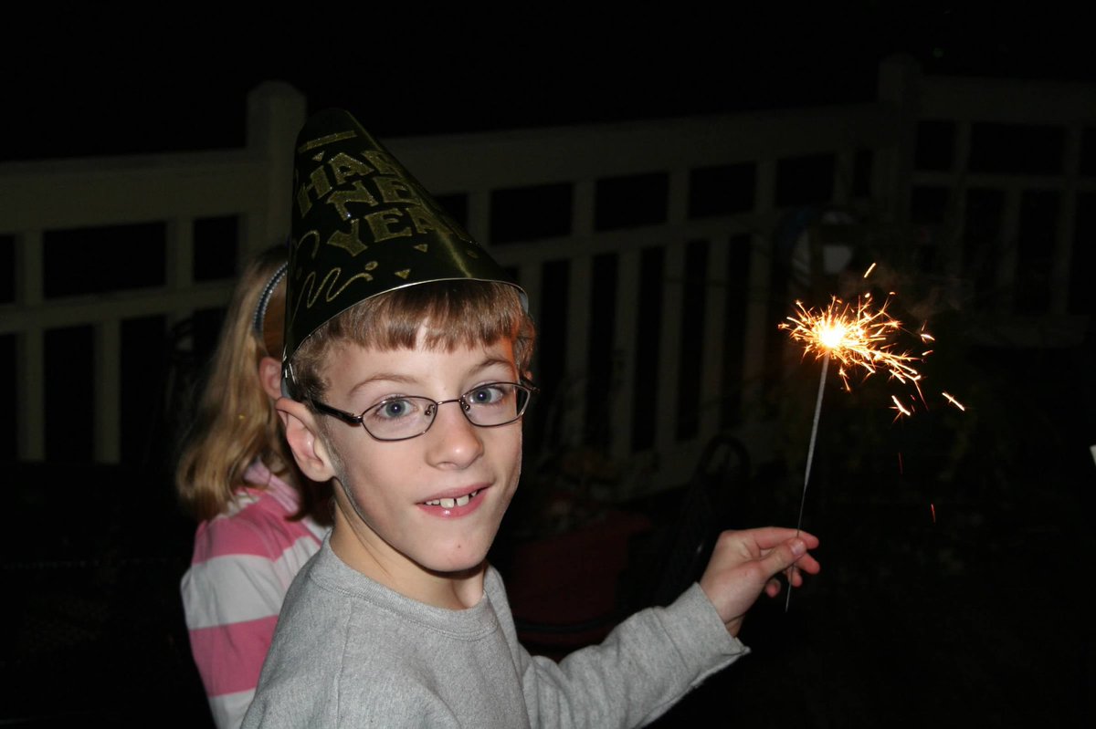 ZakPackMom's tweet photo. Happy Birthday 🎂 @John__Zak !  Can’t believe you are 21!  We @real_KevinZak love you and are so proud of you! https://t.co/f0XQN0wyEr
