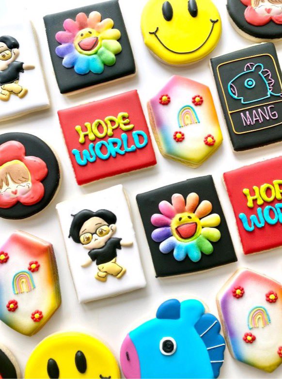 SNAP2Official's tweet photo. 🌈 Look at how adorable these cookies are! Just a sneak peak at all the goodies waiting for you here! https://t.co/oKe52kiP0R
