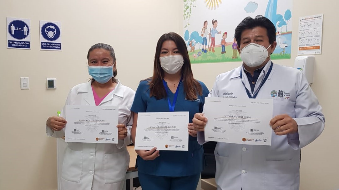 HGMonteSinai's tweet photo. #ActivadosPorLaSalud | Un sencillo, pero justo reconocimiento para nuestros médicos 👨‍⚕️👩‍⚕️que van más allá de su deber en el ejercicio de la profesión. El trabajo realizado con vocación, ética, transparencia y humildad se refleja en cada paciente recuperado. 
#NosCuidamosTodos https://t.co/mMzAyun4qm