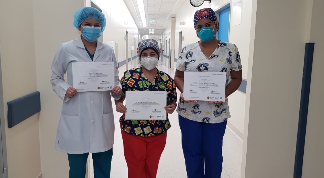 HGMonteSinai's tweet photo. #ActivadosPorLaSalud | Un sencillo, pero justo reconocimiento para nuestros médicos 👨‍⚕️👩‍⚕️que van más allá de su deber en el ejercicio de la profesión. El trabajo realizado con vocación, ética, transparencia y humildad se refleja en cada paciente recuperado. 
#NosCuidamosTodos https://t.co/mMzAyun4qm