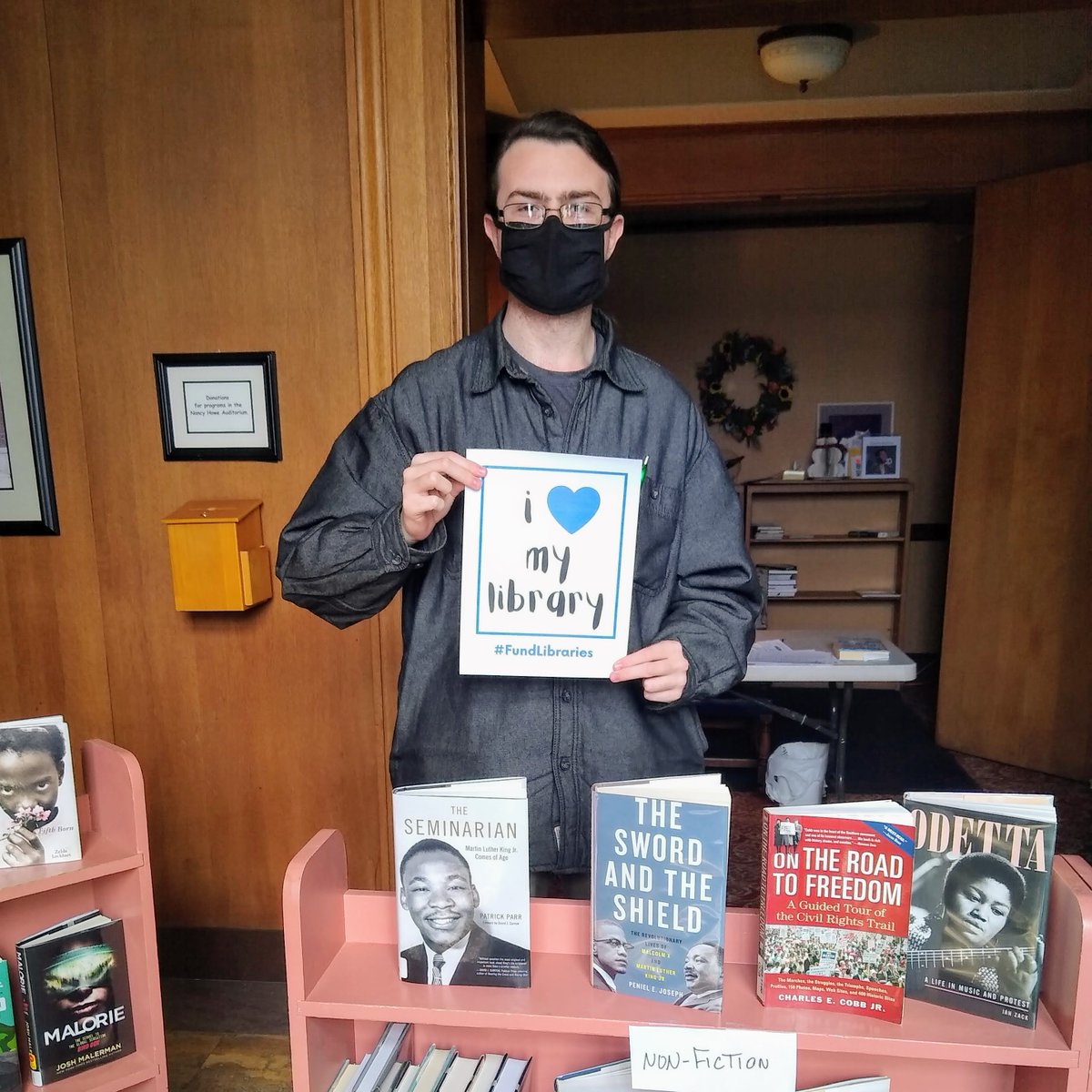 sotierlibsys's tweet photo. Today, Nic, Kate, and Gary from @DAHoweLibrary are joining hundreds of #LibraryAdvocates across NYS to advocate for the legislative and budget priorities that will strengthen #NYSLibraries!
#FundLibraries #LibrariesAdapt #LAD21 https://t.co/mNHuk2LYyq