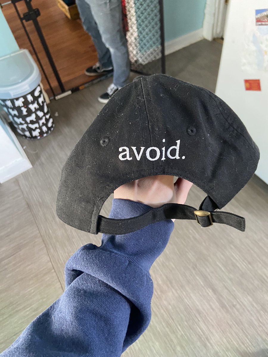 forrfoxxsake's tweet image. Adam found an avoid hat at Platos Closet?????? Amazing