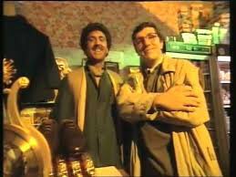 cartolycee's tweet image. Je rêve d’une TV alternative, où nous pourrions avoir un vrai regard critique, un journal intelligent et non un relai de la propagande. C’est possible ça? (L’image ne parlera qu’aux plus vieux😂!) #digression