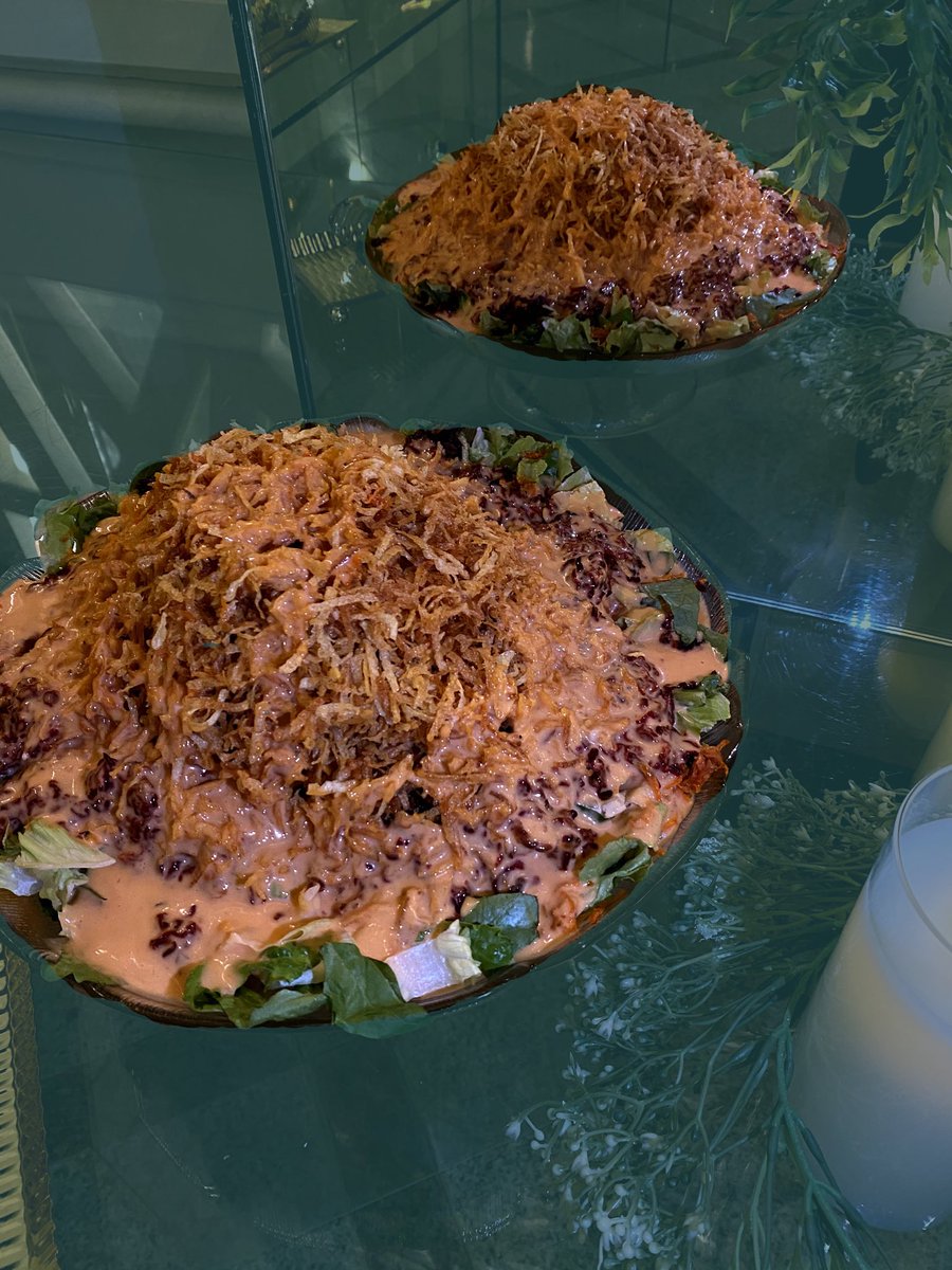 appetiizer's tweet photo. @RQmarketing_ احنا مطبخ ابتايزر بقيادة الوالدة نقدم سلطات وورق عنب وبعض الاطباق الشعبية بنكهه مميزة 😋🤍
ننتمنى تدعمونا وتجربون اطباقنا 🤍. https://t.co/WJLThmrNa4