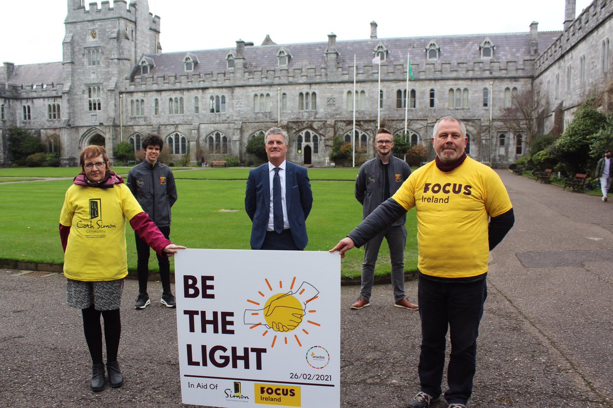 Tonight is the night Ireland lights up in yellow for <a href="/UCCEnactus/">UCC Enactus Society</a> ‘BE THE LIGHT’ Campaign in aid of <a href="/FocusIreland/">Focus Ireland</a> &amp; <a href="/SimonCommunity/">Simon Communities of Ireland</a> 💡🤩 Thank you <a href="/johbees/">John O'Halloran</a> for launching the campaign at <a href="/UCC/">UCC Ireland</a> Quad. It was fantastic to have Margaret from <a href="/Cork_Simon/">Cork Simon Community</a> and Dick from Focus also present