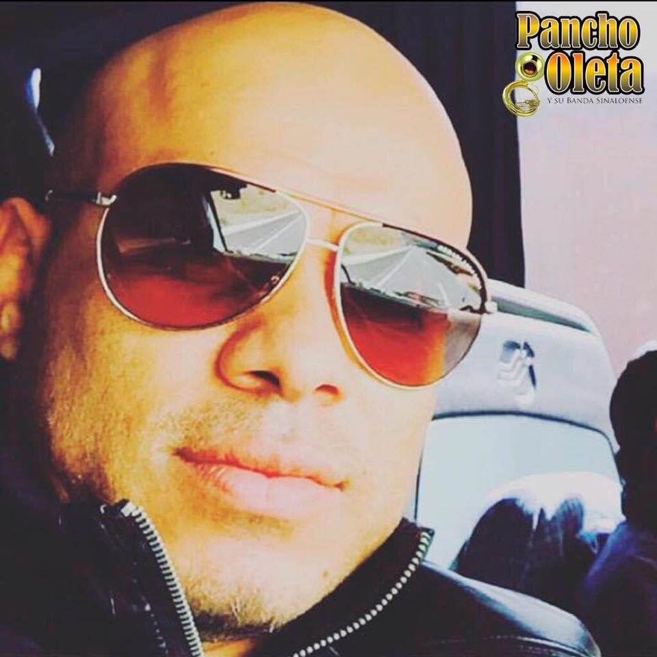 🎶Ahí me ven, que ando bién..salucita mi buén🎶 #BonitoViernesPlebes 😎🍻 EO