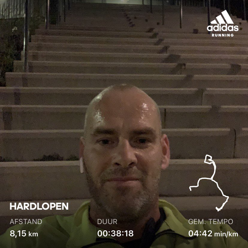 ppelstra's tweet photo. #hardlopen @loopmaatjes @Omnisport #trappen #training https://t.co/10CUpLi5tk