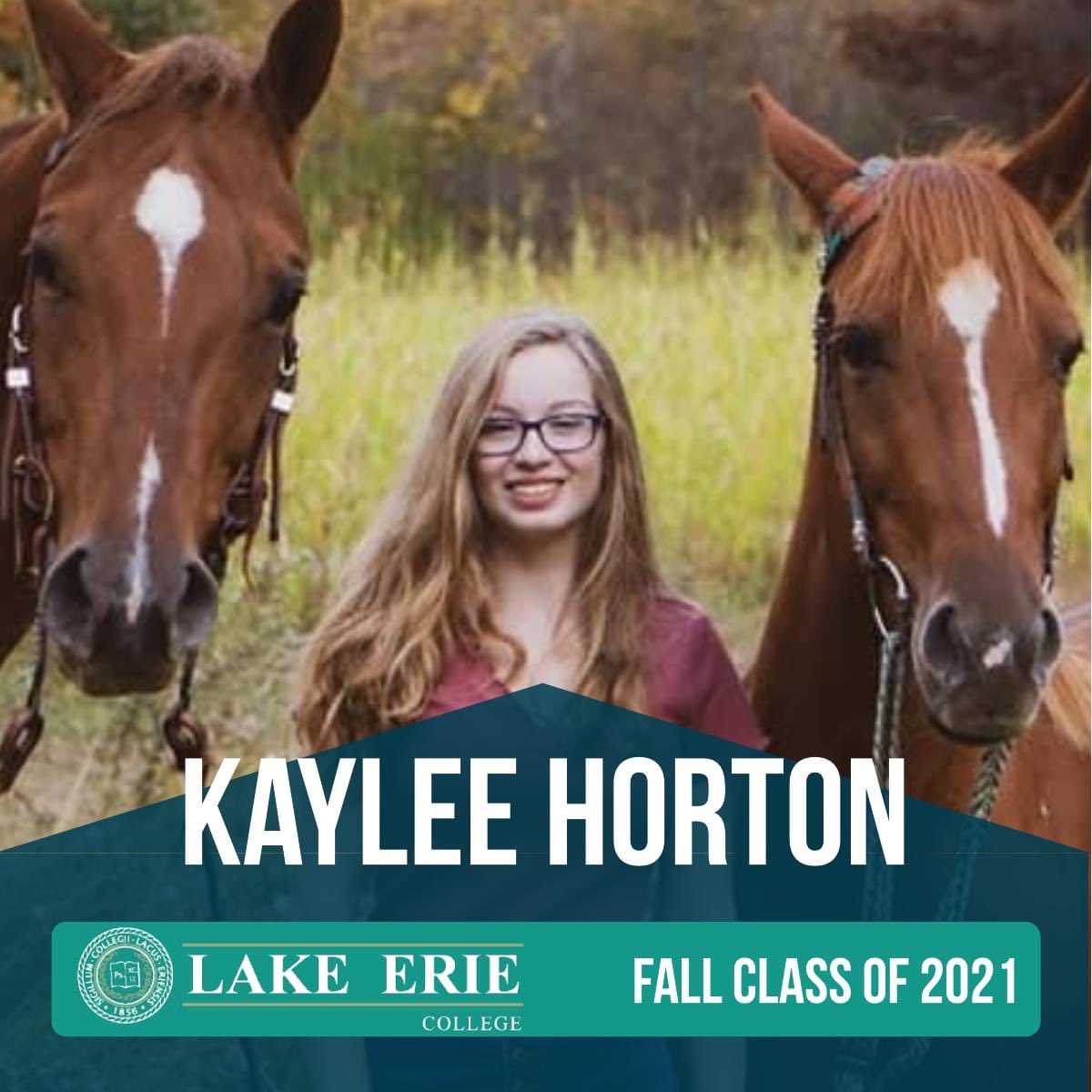 LECEquine's tweet photo. Welcome Kaylee to the Storm Family!! 💚🌪 https://t.co/5JSmCWoT5C