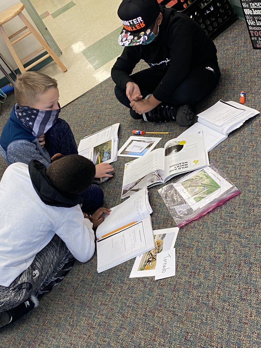 Focus question: How does climate affect the way buildings are designed?  Exploring the effect of precipitation and high winds on structures.  #science #engineering ⁦<a href="/SmithsonianScie/">Smithsonian Science Education Center (SSEC)</a>⁩ ⁦<a href="/CarolinaBio/">Carolina Biological</a>⁩ <a href="/ho/">هِشــام السُليمــان</a>