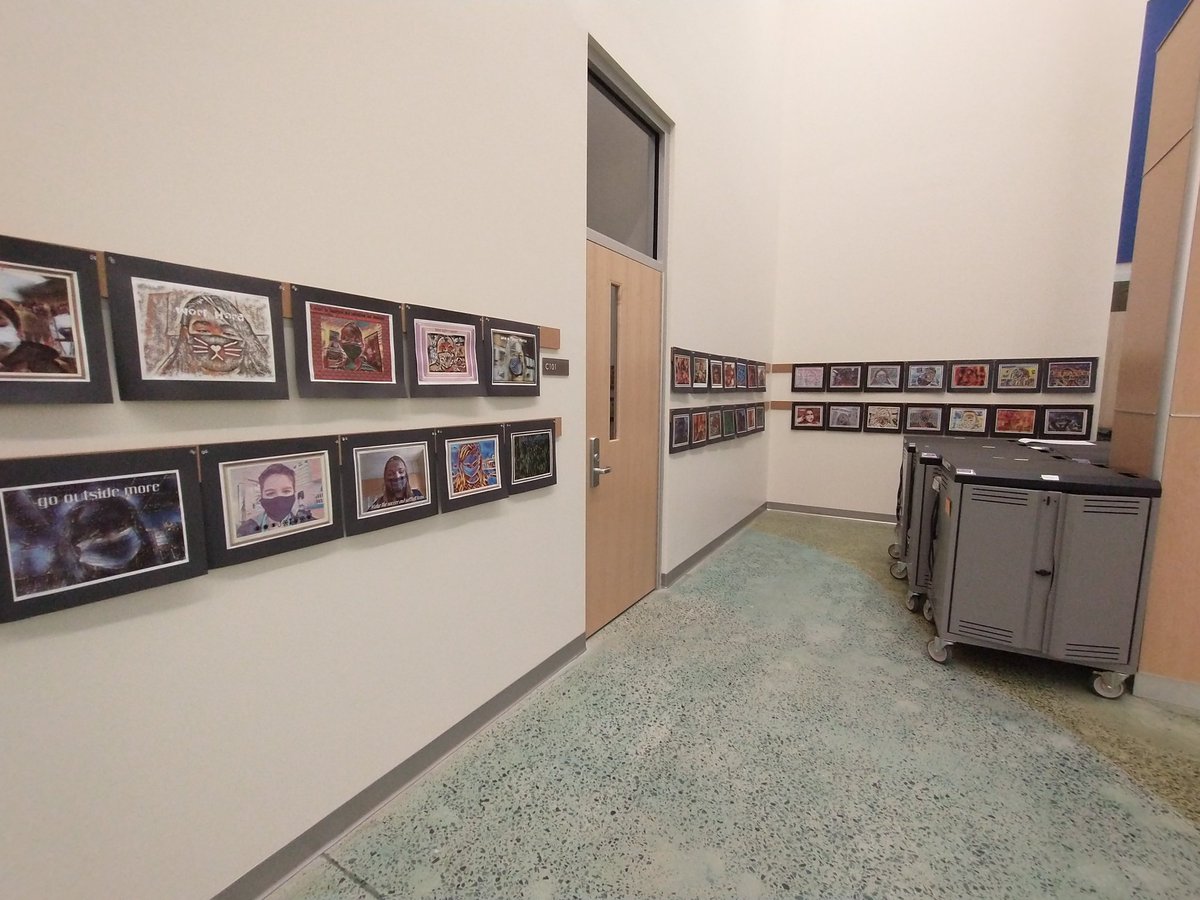 ArtTeacher2427's tweet image. Proud that I was able to print and post these digital selfies by 3-5 graders with NY resolutions today on new cork strips from pta!!! #ChathamDigitalLearning #GatorStrong #ccsbetheone  @ChathamGroveES #ccsarts