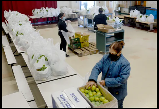 Driffill Rams, Making history. 
A big Thank You to our very own Luisa Munoz for always going above and beyond for our students and community. 

Driffill Rams, ¡haciendo historia!
¡Un gran gracias!" a nuestra propia Luisa Munoz por ayudar a nuestros estudiantes y la comunidad.