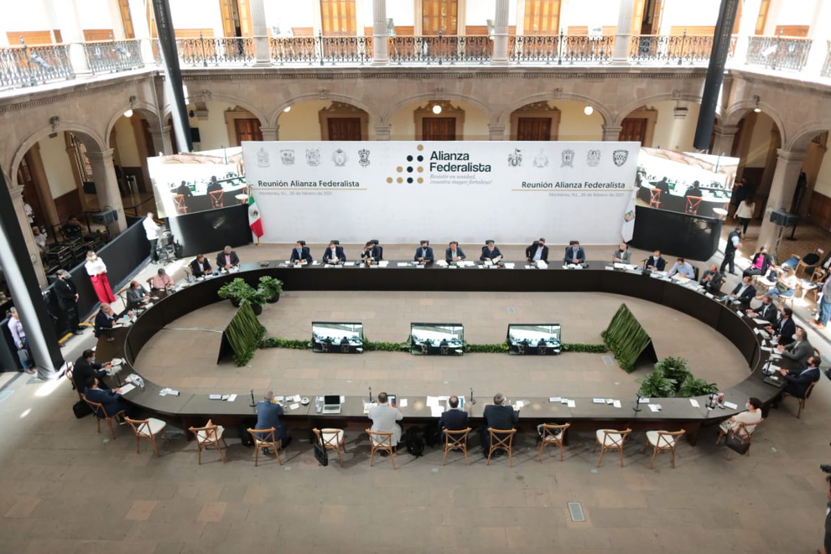 Javier_Corral's tweet photo. En la sesión de la @AFederalista en #MTY, se hizo la presentación de la plataforma #InvestInMX. Ante la eliminación de varias instancias de promoción económica del @GobiernoMX, esta agencia internacional permitirá atraer inversiones y generar empleos en nuestras entidades. https://t.co/lMyUlo0oui