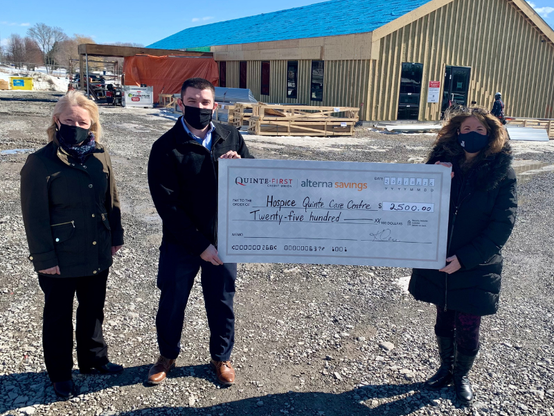 HospiceQuinte's tweet photo. On Thursday, February 25th, Kim Lee and Jason Lott, on behalf of @quintefirst, proudly presented Hospice Quinte with a very generous donation of $2,500 to the Heart &amp; Home Building Campaign 💙🏠 https://t.co/0TfF6cwQTn https://t.co/wNVC9OCd9T