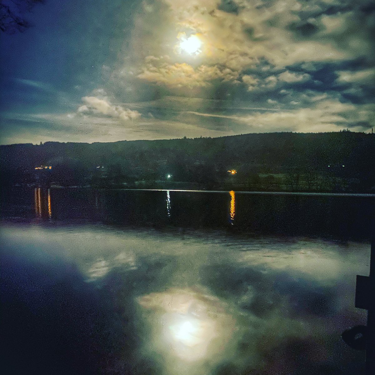 A beautiful Snow moon over Coniston water tonight!