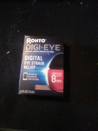 chrsbigmomma2's tweet image. Trying this today! Rohto® Digi Eye® is the answer to my digital eye strain! I got my Rohto® Digi Eye® eye drops from my local Walmart. #FightScreenTime #RohtoRelief #ad bit.ly/3sVIwHZ