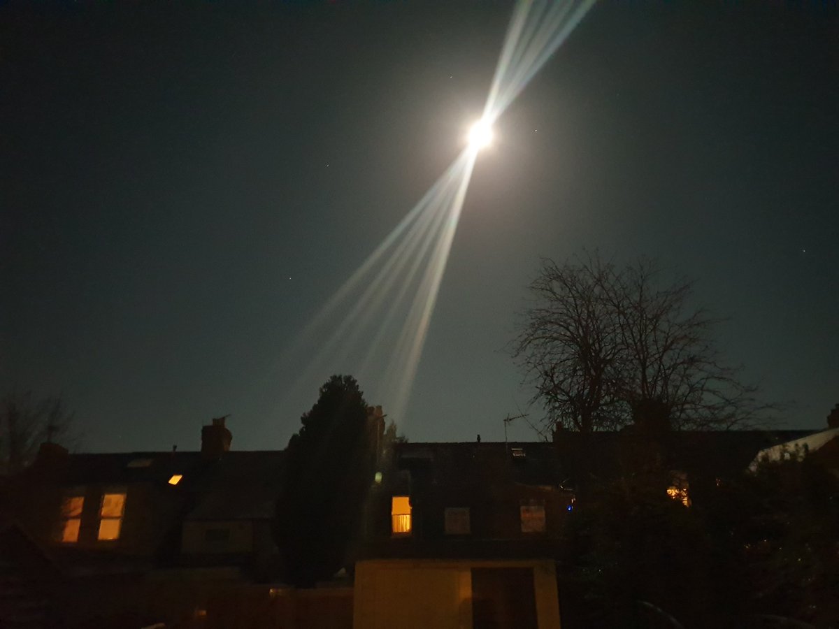 Just finished a Full Moon Meditation, sat on the back step watching the moon in awe, took a snap and it gave me this... #fullmoon #moonenergy #Cambridge
