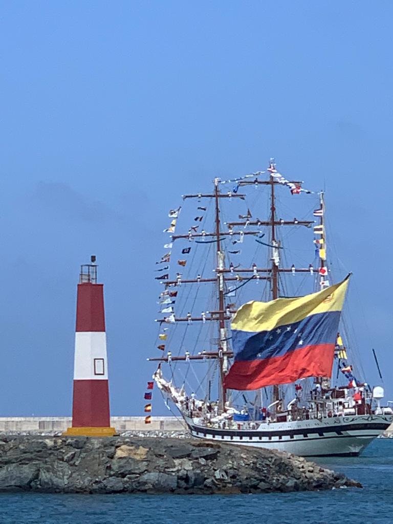 BANFANB on X: "Rumbo al Bicentenario de la Batalla Naval del Lago de Maracaibo. #FANBBuqueEscuelaSimonBolivar2021 https://t.co/1hRnCA7rR6" / X