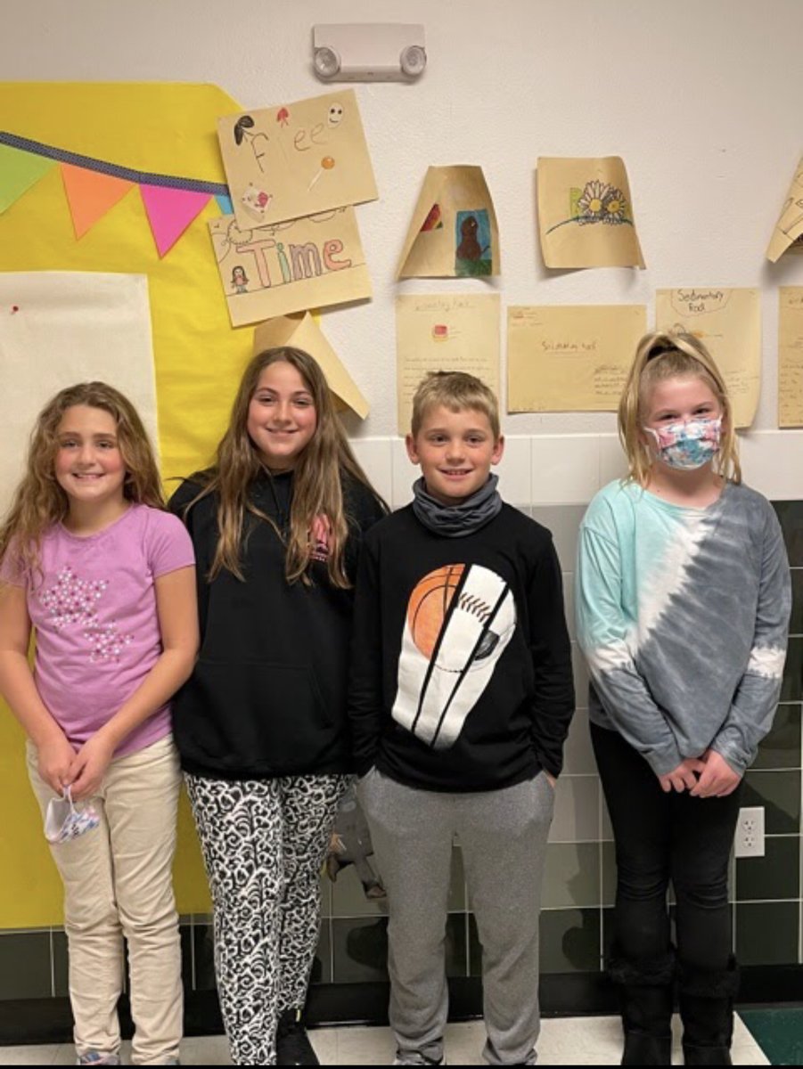BlueRidgeElem's tweet photo. Matti Todd, Lillie Wilson, Layson Ray and Jade Mounger placed second in Quiz Bowl. Nice job!! #Brisdpride https://t.co/g0dzBPv9Vw