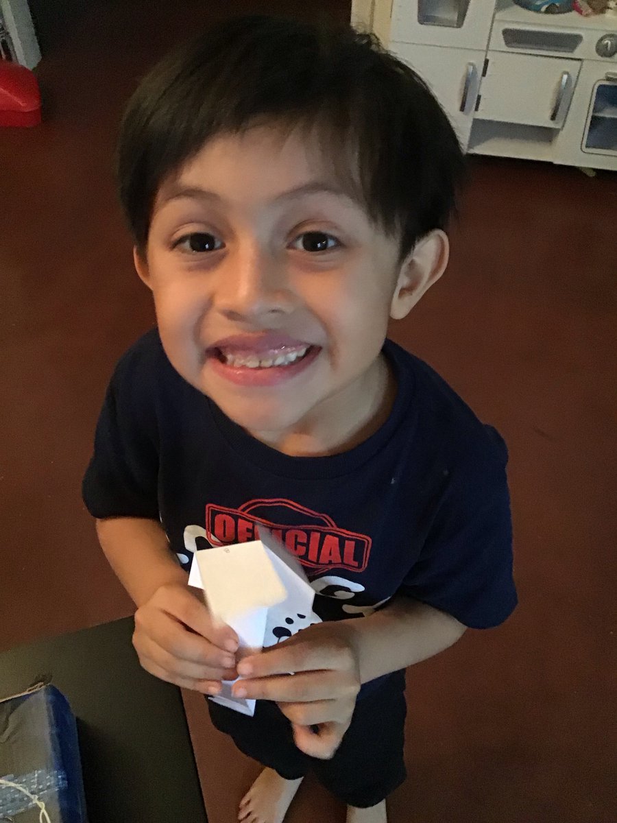 We may be virtual, and we may be Kinder, but we still #DareMightyThings! #DistanceLearning won't keep us from learning about #mars2021 and <a href="/NASAPersevere/">ARCHIVED - NASA's Perseverance Mars Rover</a>. Today for Science, <a href="/Travis_SMCISD/">Travis Elementary</a> remote Kinder was challenged to create a helicopter paper model from <a href="/NASAJPL/">NASA JPL</a> <a href="/NASAJPL_Edu/">NASAJPL Edu</a>.