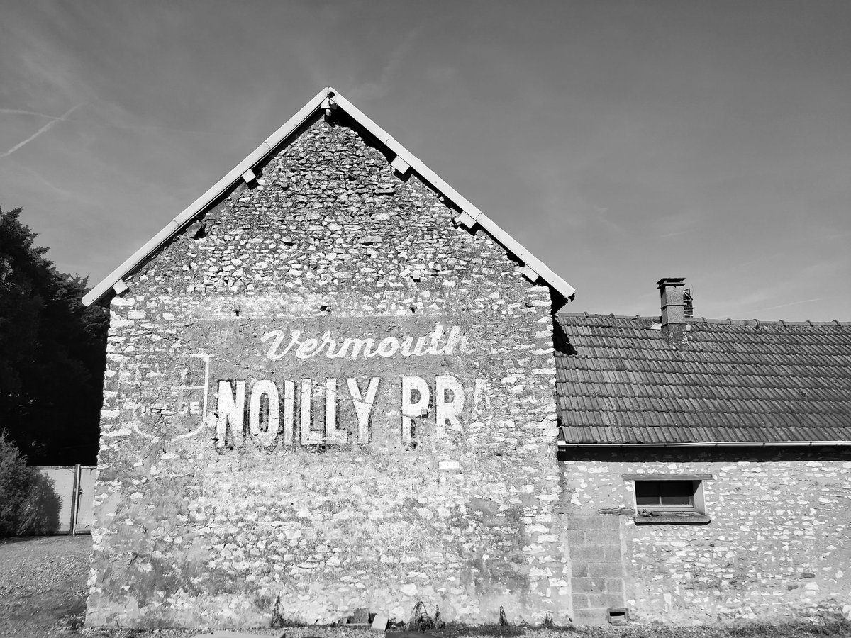 ChaffardPascal's tweet image. La pub à l'ancienne