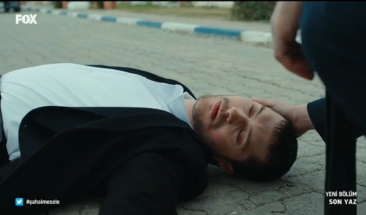 Alperen Duymaz oyunculuğun zekatını veriyor 
#sahsimesele