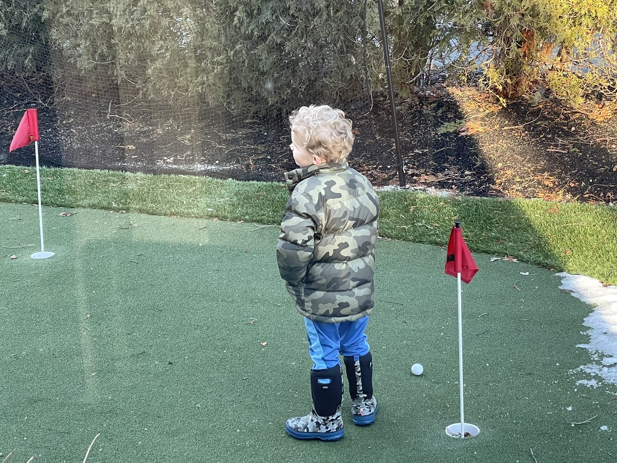 When’s Dad going to show the same dedication to putting?  It’s not even March. <a href="/MattSull019/">Matt Sullivan</a>