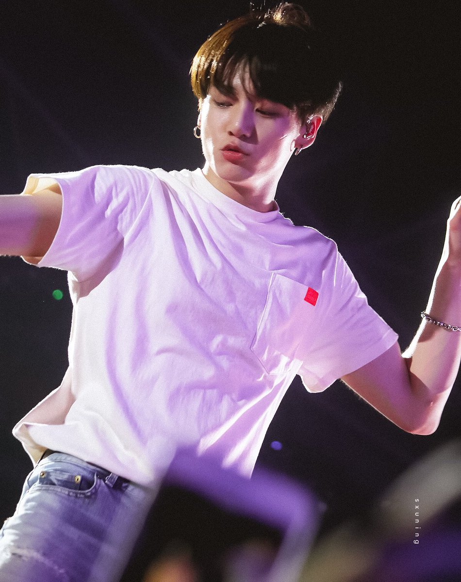 filesjk's tweet photo. gorgeous &amp; having the time of his life 🥺 https://t.co/f8f7S83sOE
