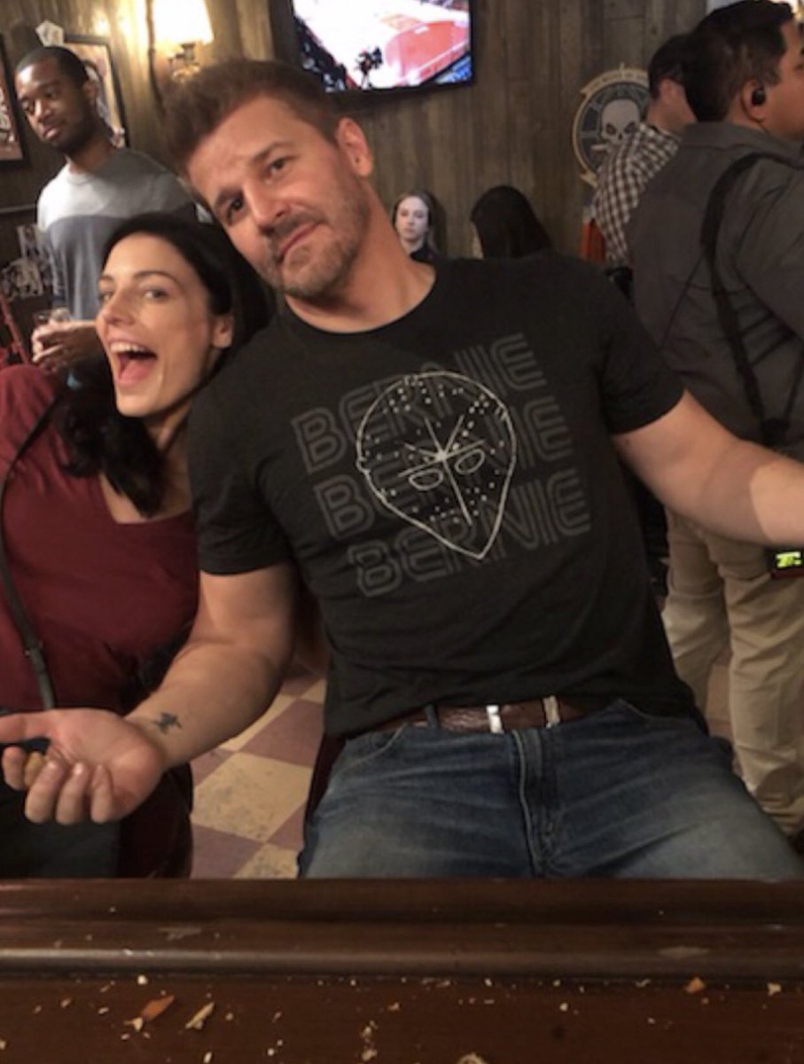 Shaazz84's tweet photo. #FBF #SEALteam #davidboreanaz #jesspare #jaso #mandy
David Boreanaz & Jess Pare β€οΈ https://t.co/tFdmhJen2q