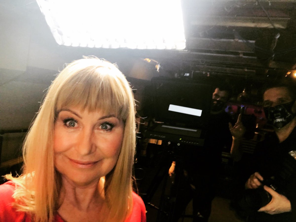 Siân Lloyd (@sianweather) on Twitter photo It’s a wrap! 🎥 Huge thanks to <a href="/middlechildtv/">Middlechild TV</a> & <a href="/FHFilmsBristol/">Floating Harbour Films</a> for a fantastic shoot #priviliged It’s a wrap! 🎥 Huge thanks to <a href="/middlechildtv/">Middlechild TV</a> & <a href="/FHFilmsBristol/">Floating Harbour Films</a> for a fantastic shoot #priviliged