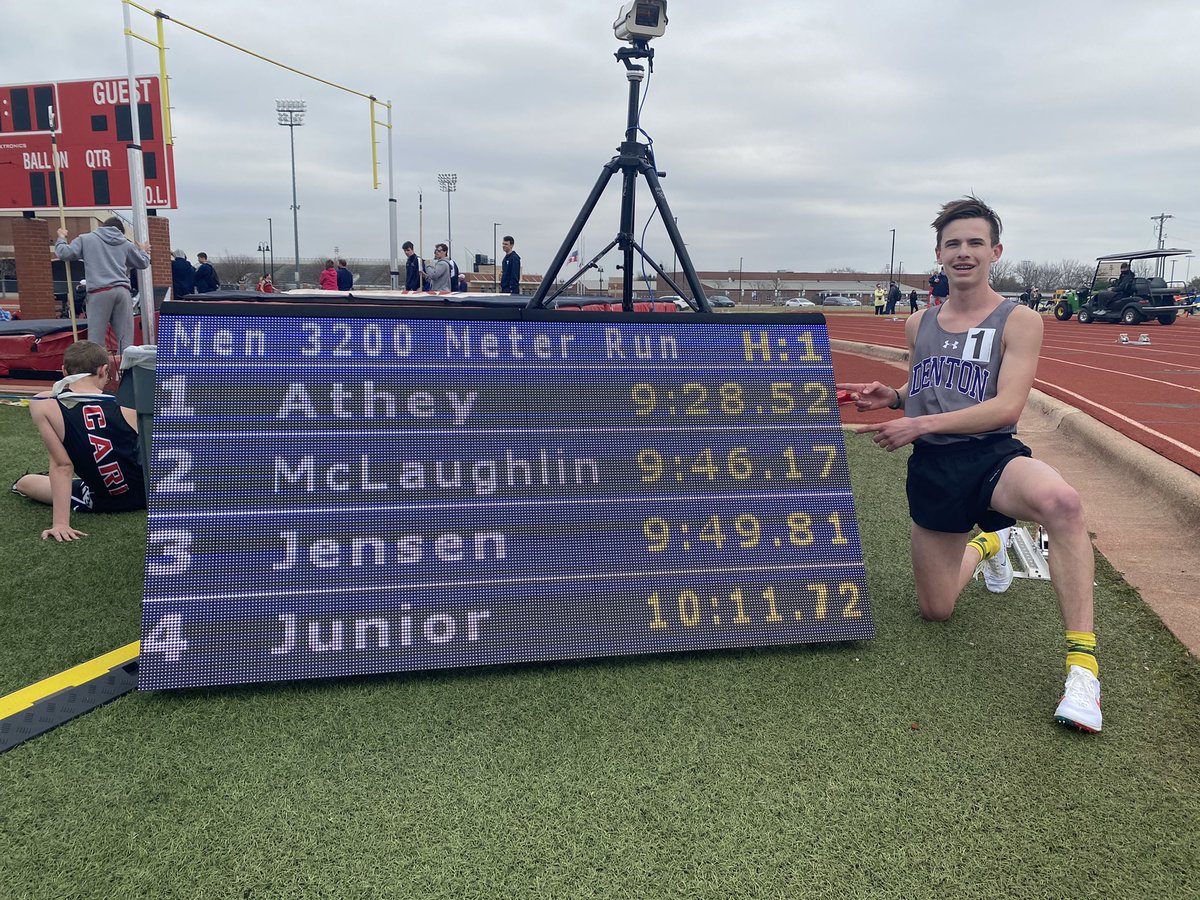 DentonBronco's tweet photo. Sophomore Wyatt Athey breaks a 36 year old school record for 3200 meters running 9:28.52 @ReeceWaddell15 @DentonBroncos @DentonISDSports https://t.co/6f7XnEeMwS