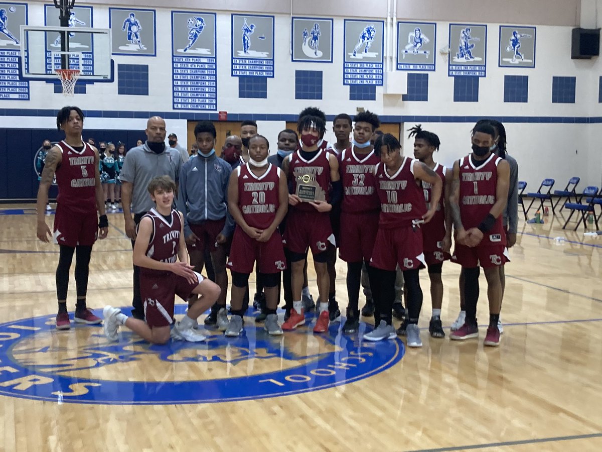 A tough 75-61 loss for the Titans against Christian, but a hard fought District Championship game. A special shout out to seniors Jordan Fulton, Aaron Brady, Will Johnson, and￼ Malcolm Harvey. 🏀#titanstrong