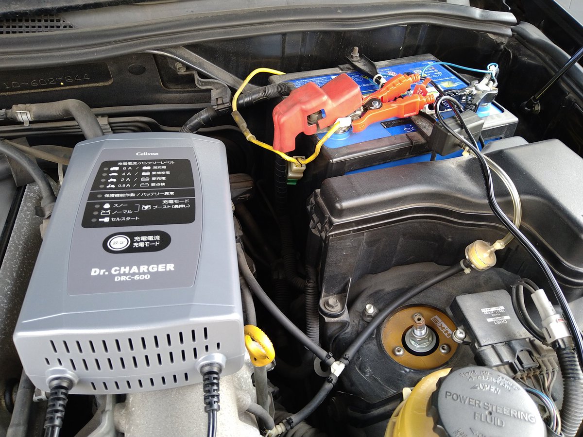 みっき Jzx110 Kangoo 仕事場のコンセントを拝借してリフレッシュ充電中 自宅はマンションなのでコンセント が無いため 長時間充電出来ないんですよね