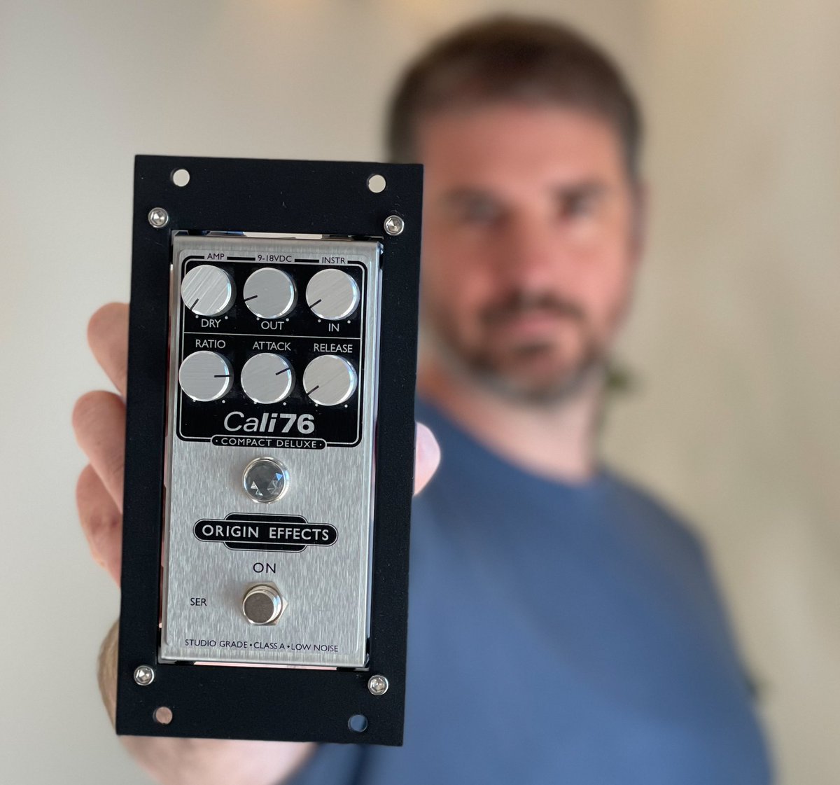 StoaSystems's tweet image. This @origineffects Cali76 is going on my personal board because it’s good for my soul. 👟 🤘 #tonechaser #compressorpedal #pedalboard #pedalboards #domiaudio