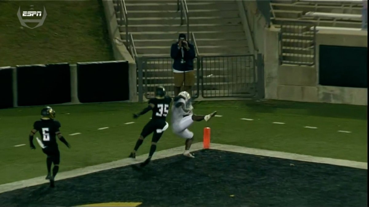 Brian Holland tweet media