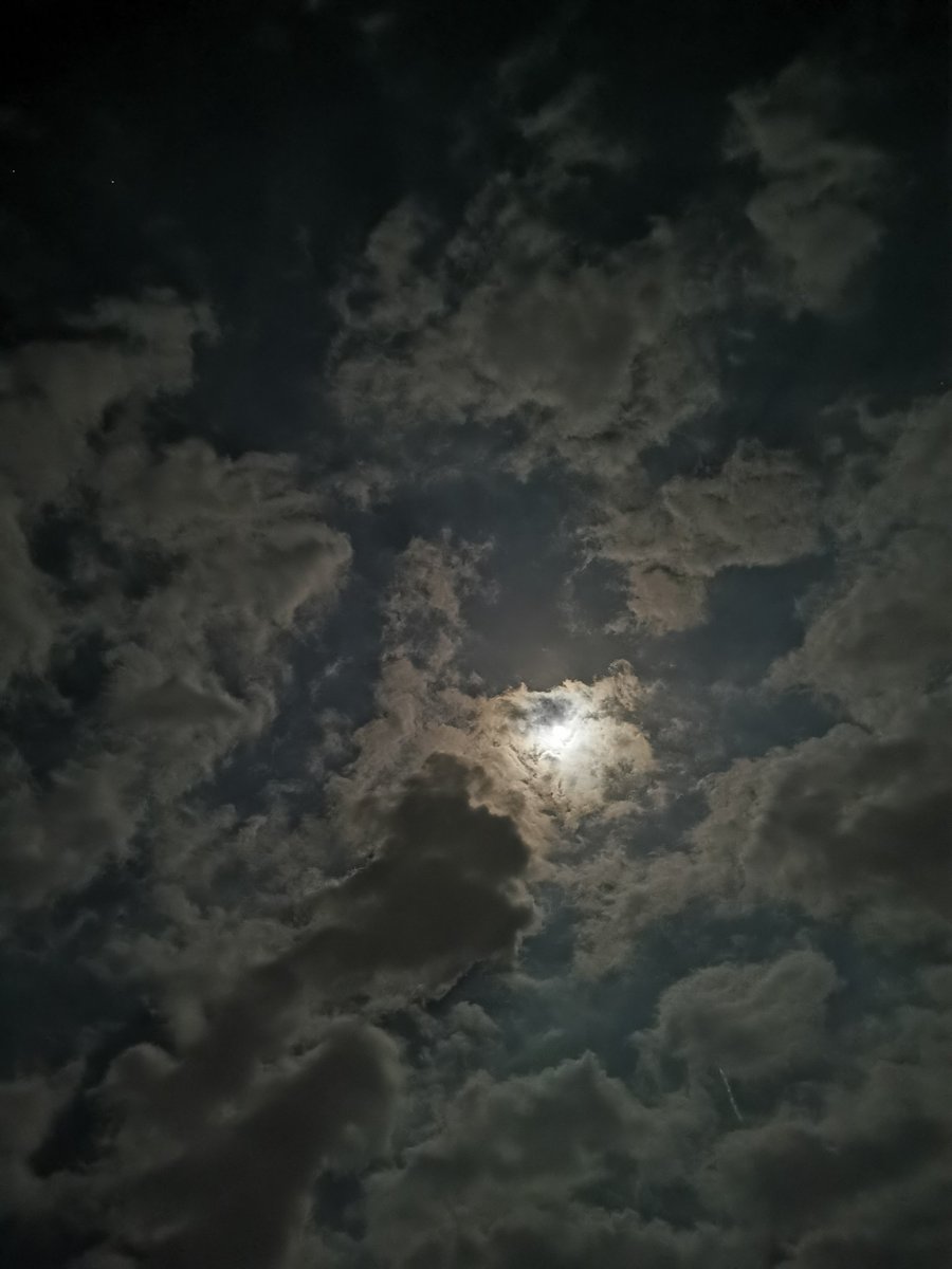 #صوره_لقمر_الليله