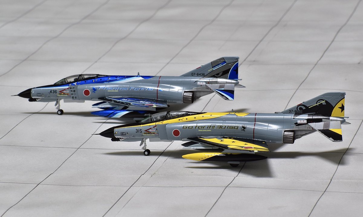 AKunit144's tweet photo. PLATZ
1/144  F-4EJ改  301sq  完成

 やっと完成しました！デカールに少し手こずってしまいました。残るはRF3機、今年中に完成できたらなと。 https://t.co/J7UUlhQElH